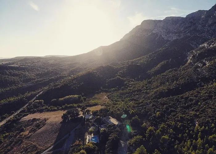 Le Relais De Saint De Ser